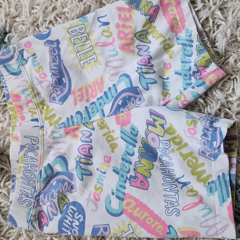 Bundle Lot Of Disney Shorts GUC - Picture 7 of 7